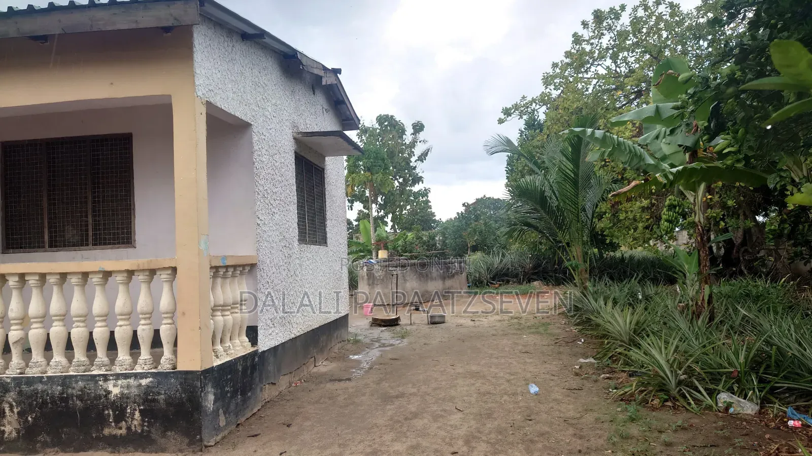 3bdrm House in Dalalipapaatzseven, Mwavi for sale