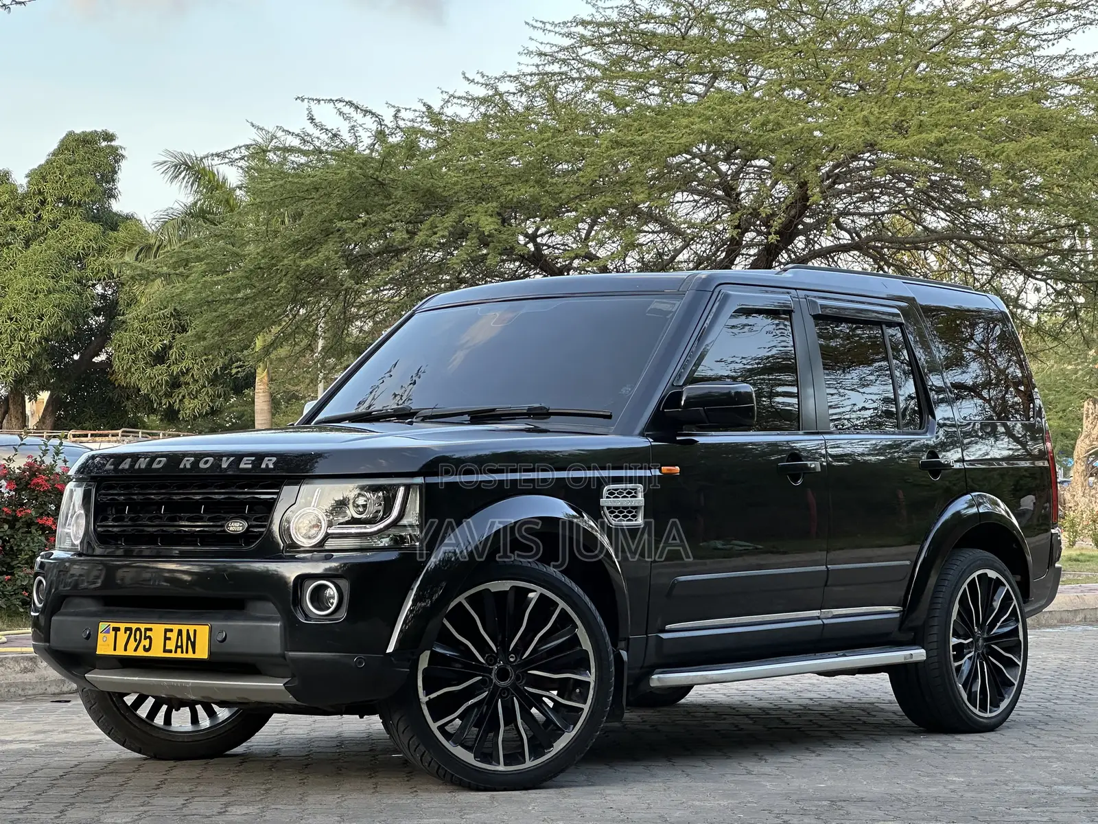 Land Rover Discovery 2006 Black