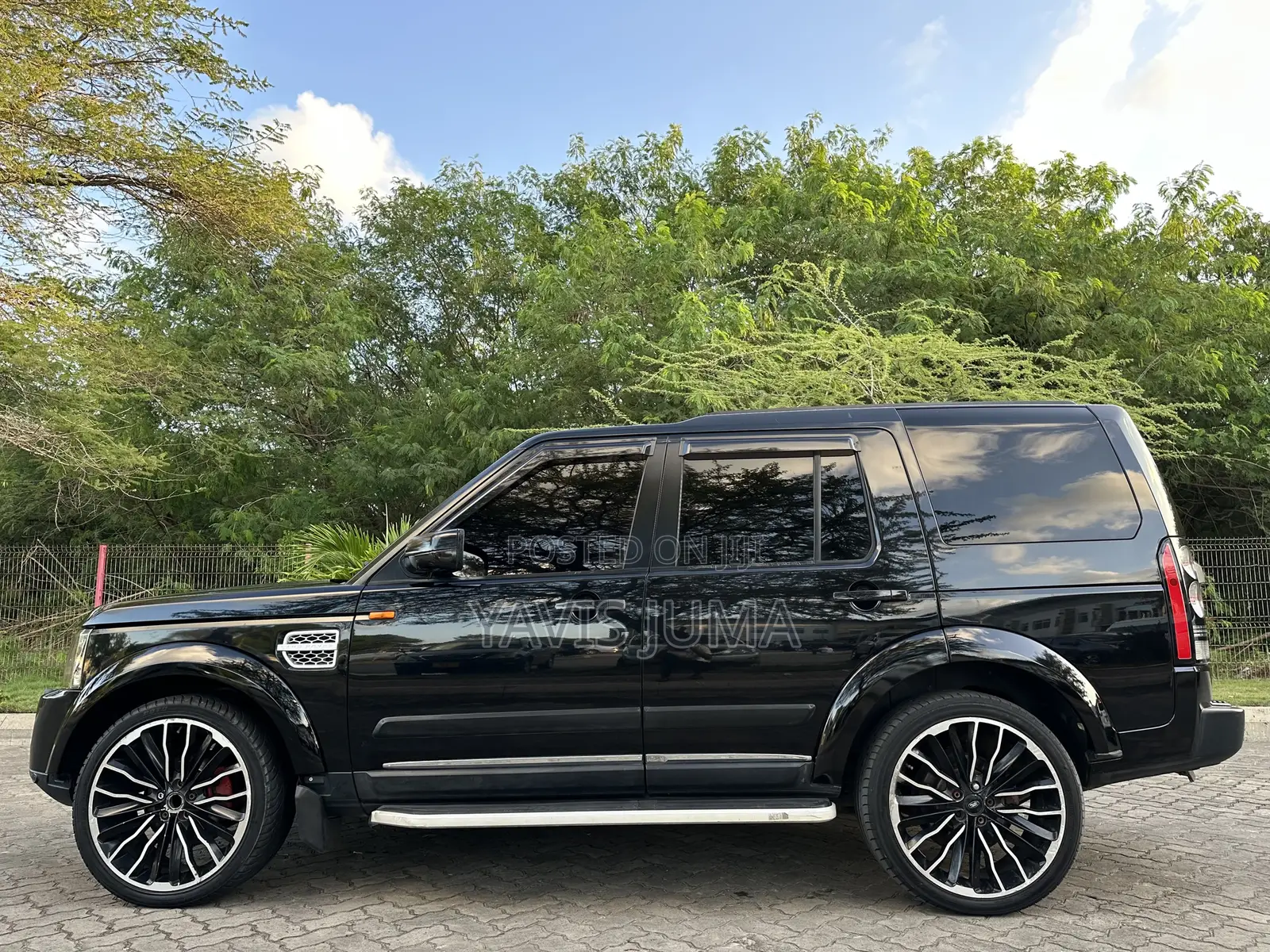 Land Rover Discovery 2006 Black