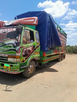 Fuso Fighter Tandam