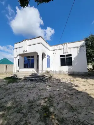 3bdrm House in Kinyerezi Ulongoni B, Kinondoni for sale