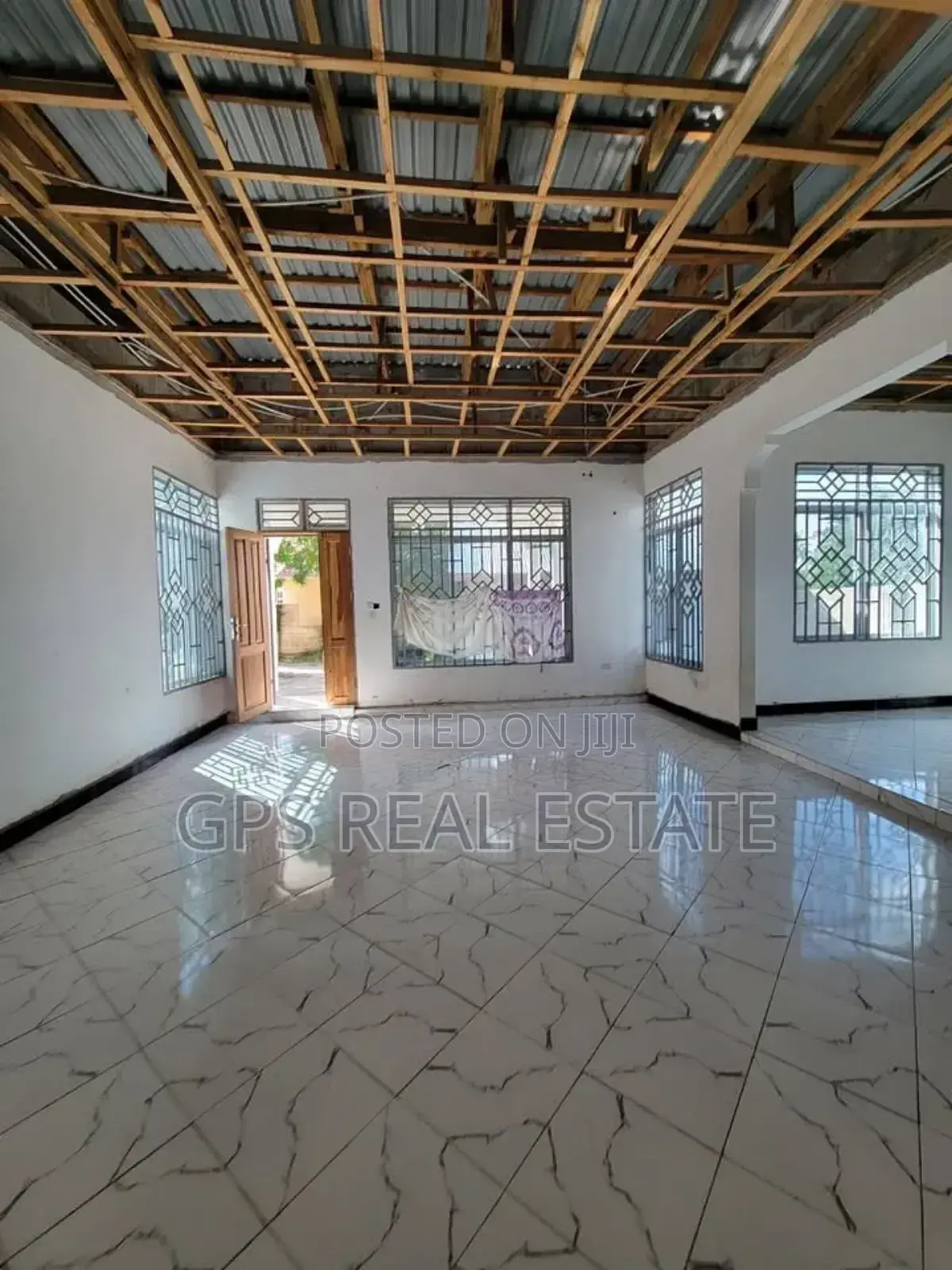 3bdrm House in Kinyerezi Ulongoni B, Kinondoni for sale