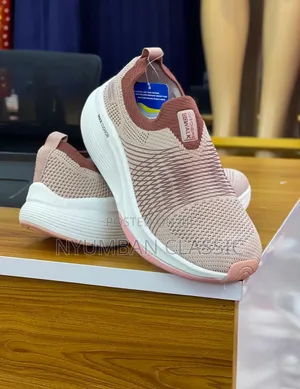 Women's Skechers Shoes