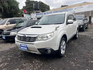 Subaru Forester 2009 White
