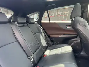 Toyota Harrier 2021 White