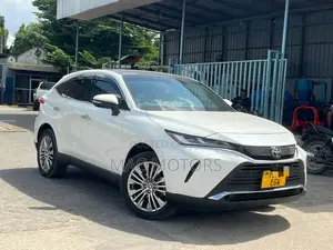 Toyota Harrier 2021 White
