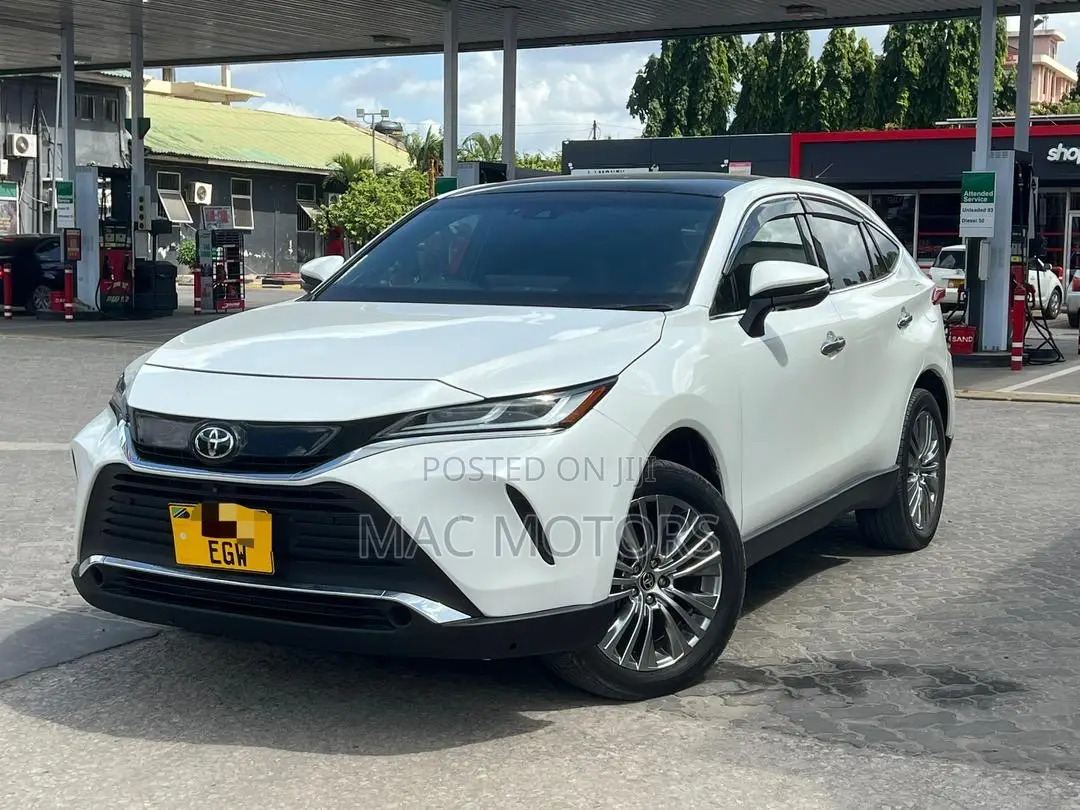 Toyota Harrier 2021 White