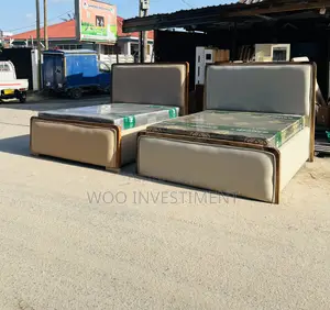 Classic Bedsofa Kali Sana Mpya Zenye Mbao Mninga Clean Sana.