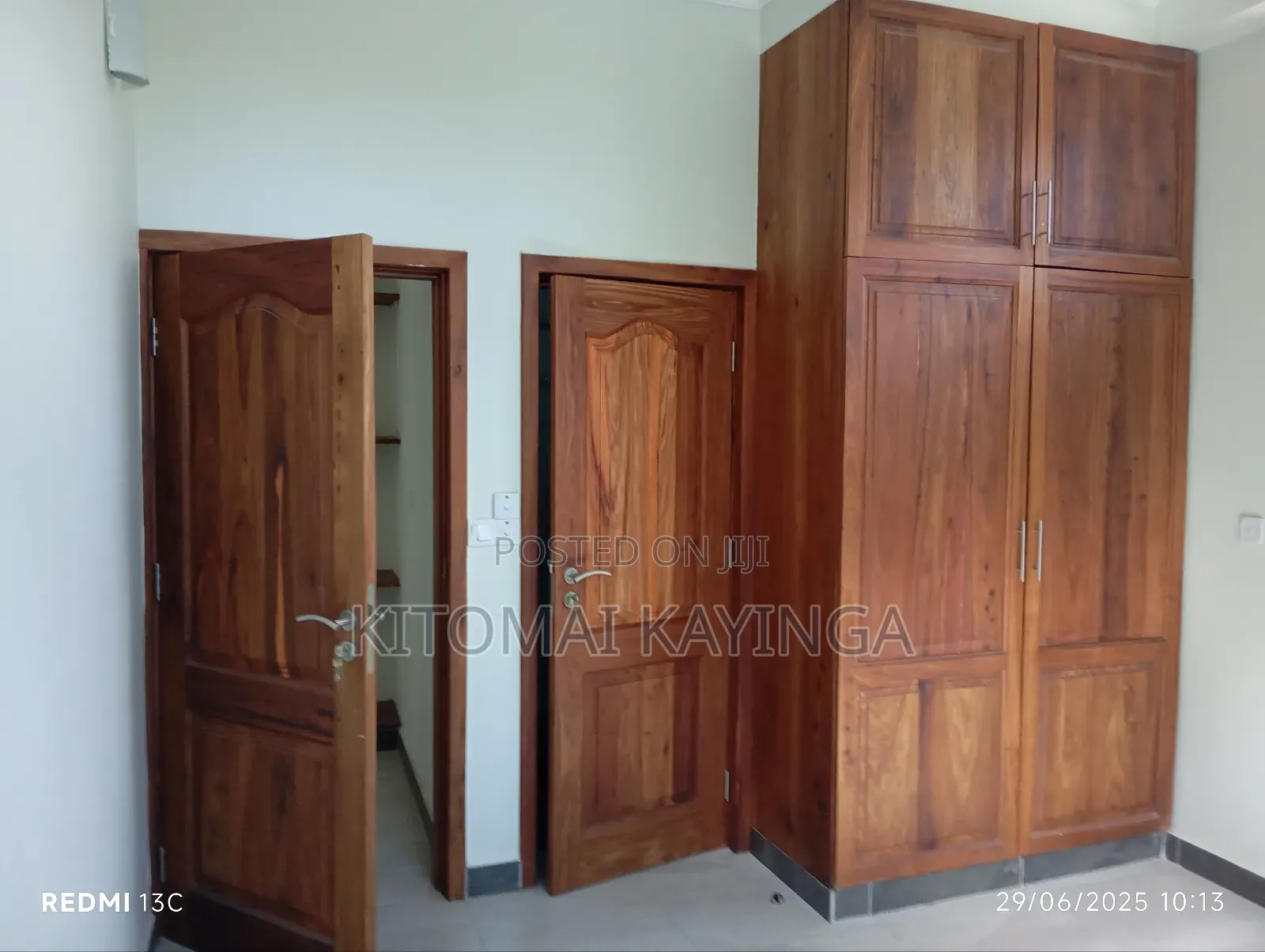 3bdrm Apartment in Upanga East for sale