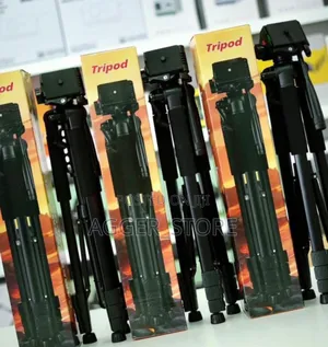 Tripod 8s Universal Stand