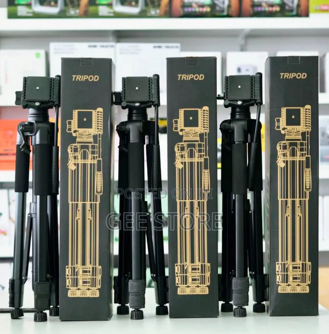 D900 2.0m Tripod Stand