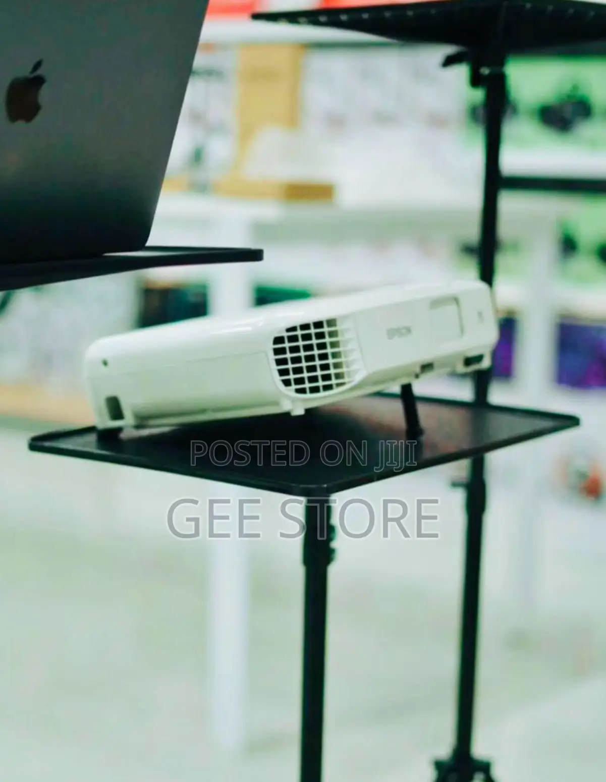 Projector /Laptop Stand