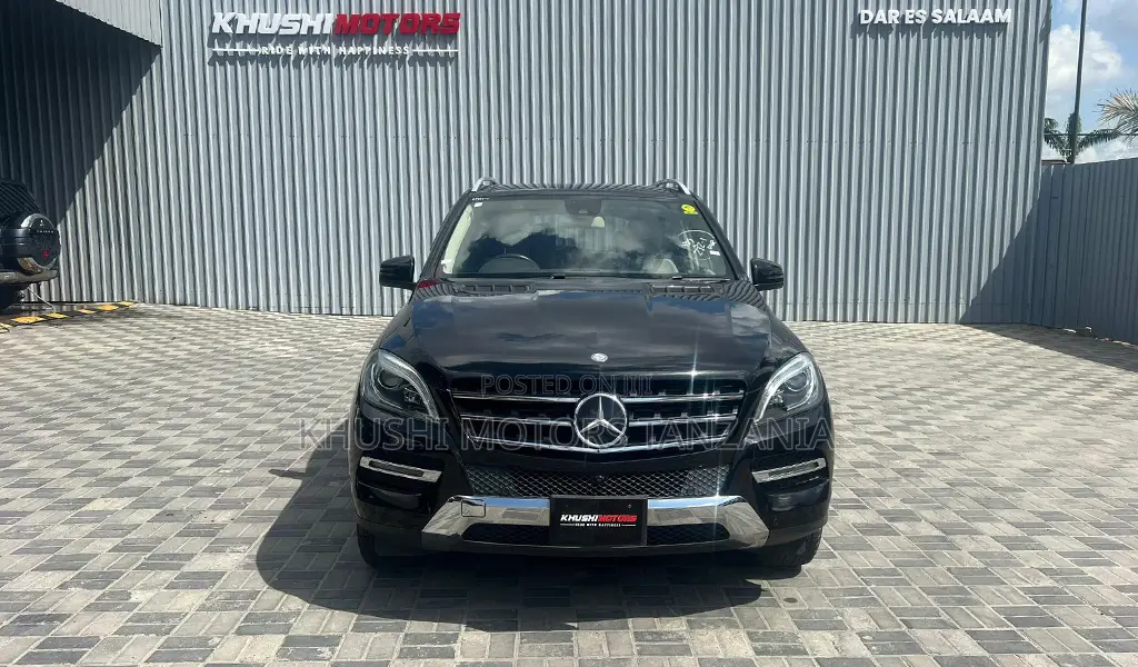 Mercedes-Benz M Class 2015 Black