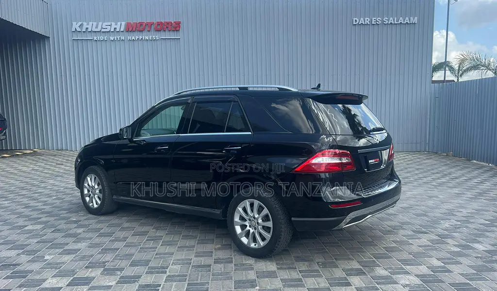 Mercedes-Benz M Class 2015 Black