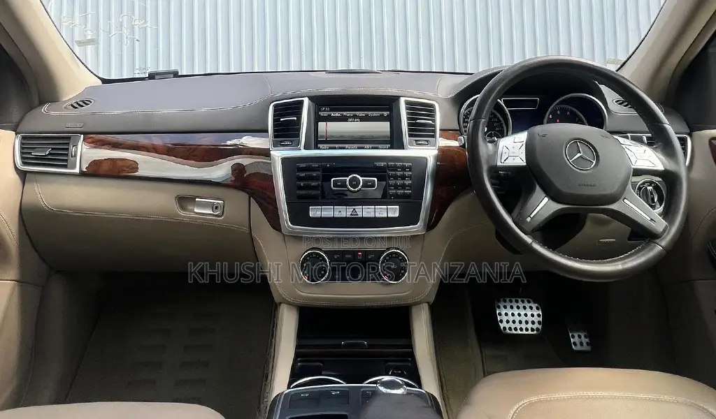 Mercedes-Benz M Class 2015 Black