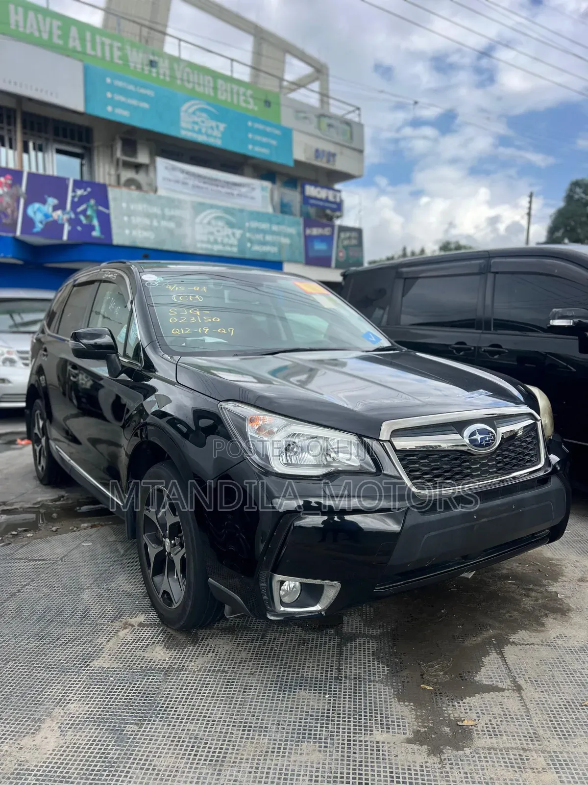 Subaru Forester 2.5i PZEV 4dr SUV AWD (2.5L 4cyl CVT) 2014 Black