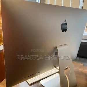 Desktop Computer Apple iMac 8GB Intel Core I5 SSD 256GB