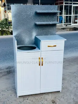 Kabinet Kwaajil Ya Mtungi Mdogo Wa Gas