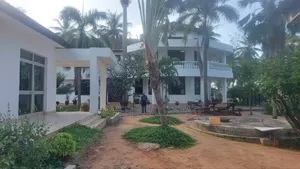 8bdrm House in Mbezi Beach for sale