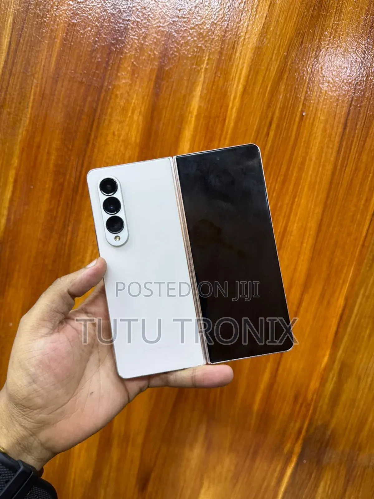 New Samsung Galaxy Z Fold4 256 GB Silver