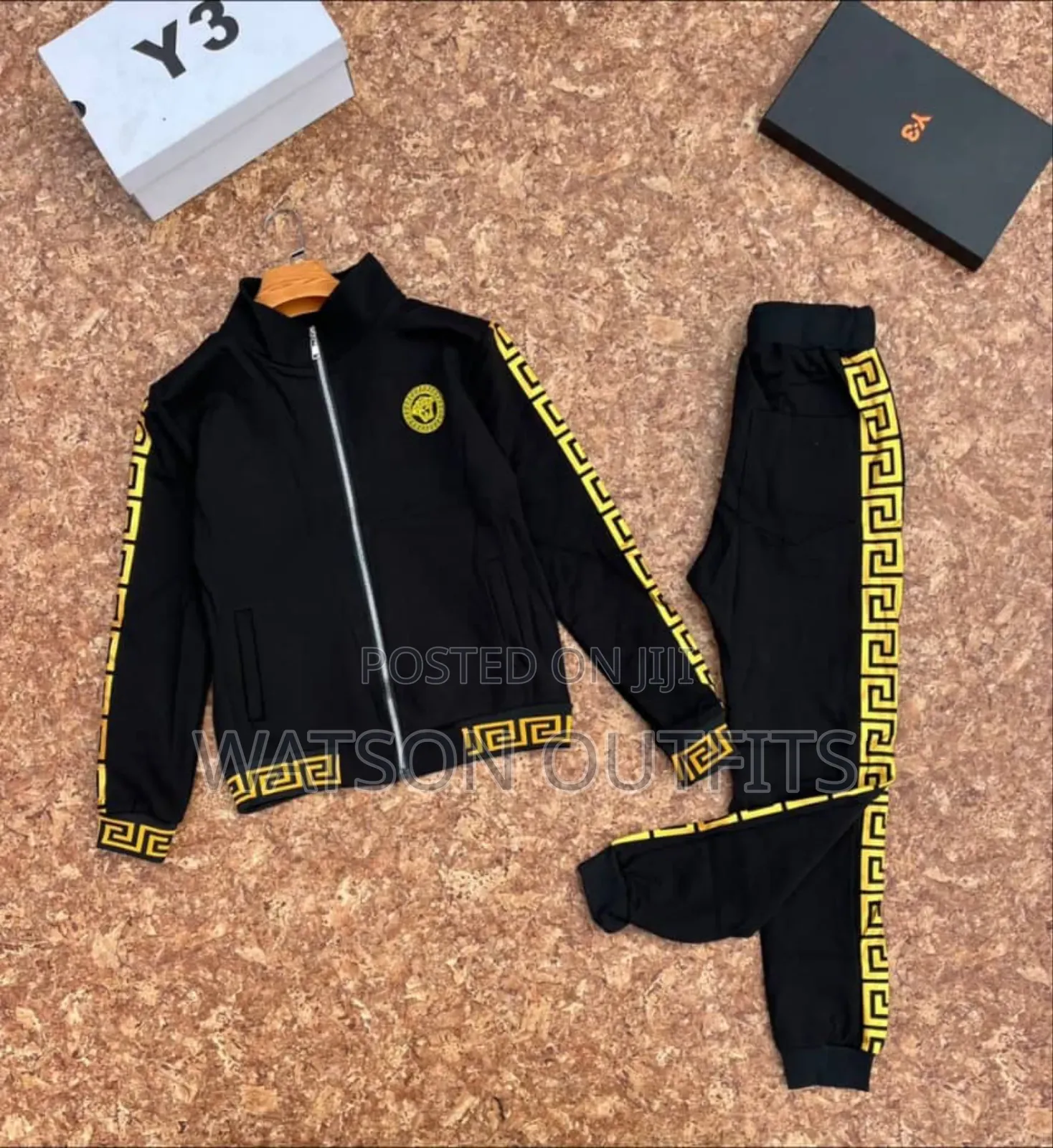 Top Brands Men's and Women's Tracksuits Full