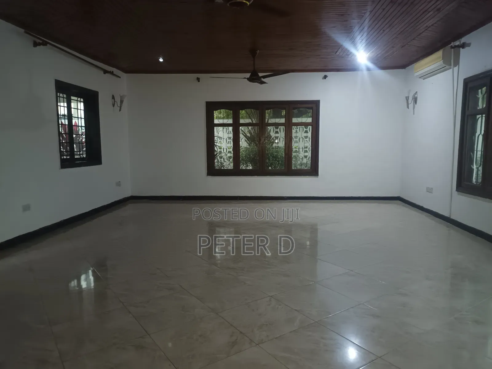 4bdrm House in Mikocheni for rent