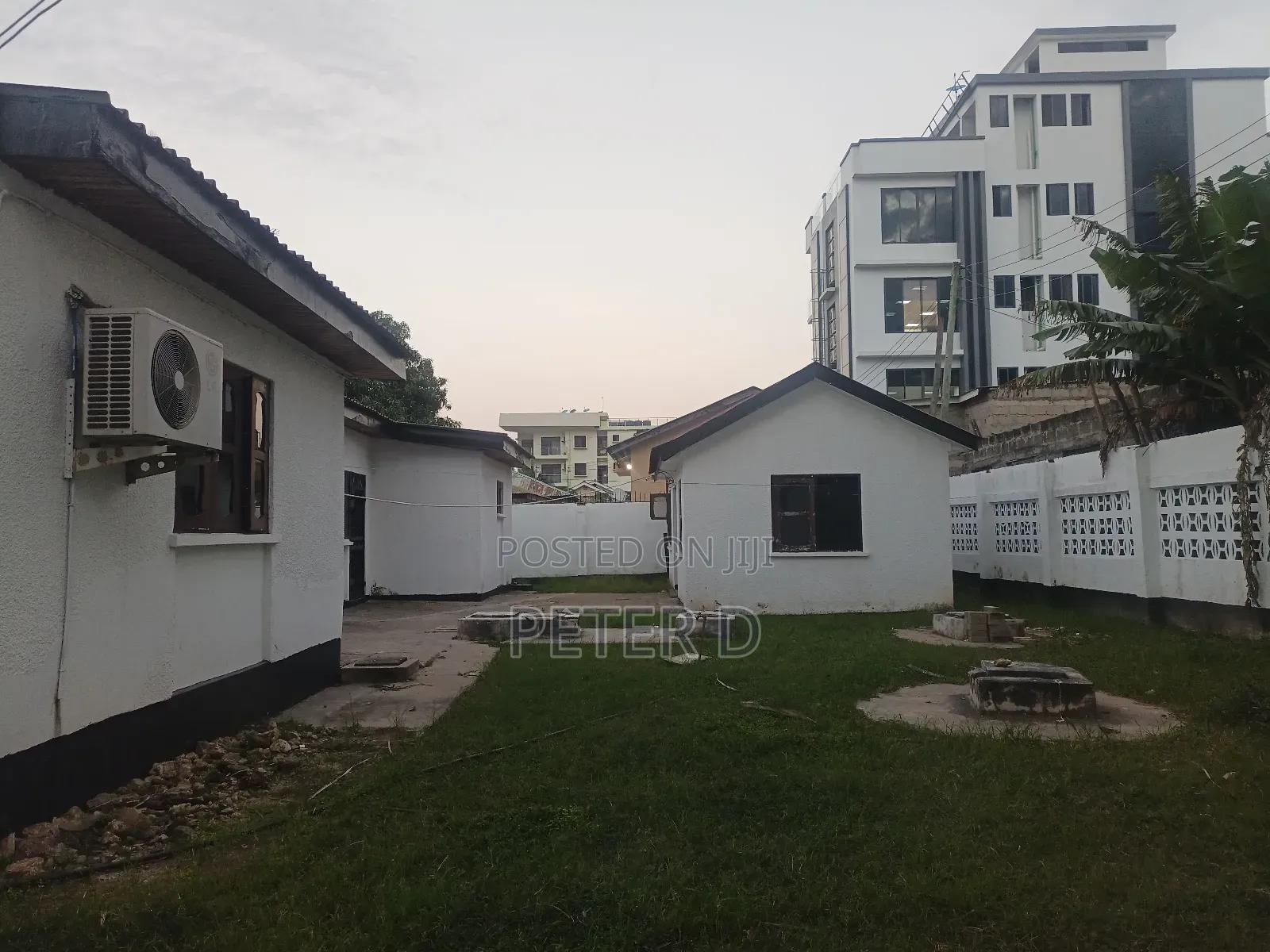 4bdrm House in Mikocheni for rent