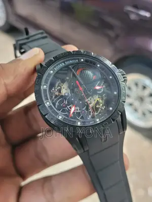 Roger Dubuis Excalibur Black