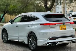 Toyota Harrier 2021 White