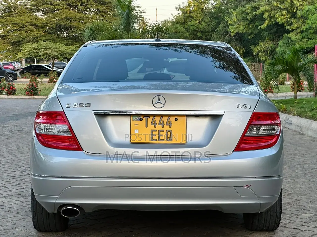 Mercedes-Benz C250 2010 Silver