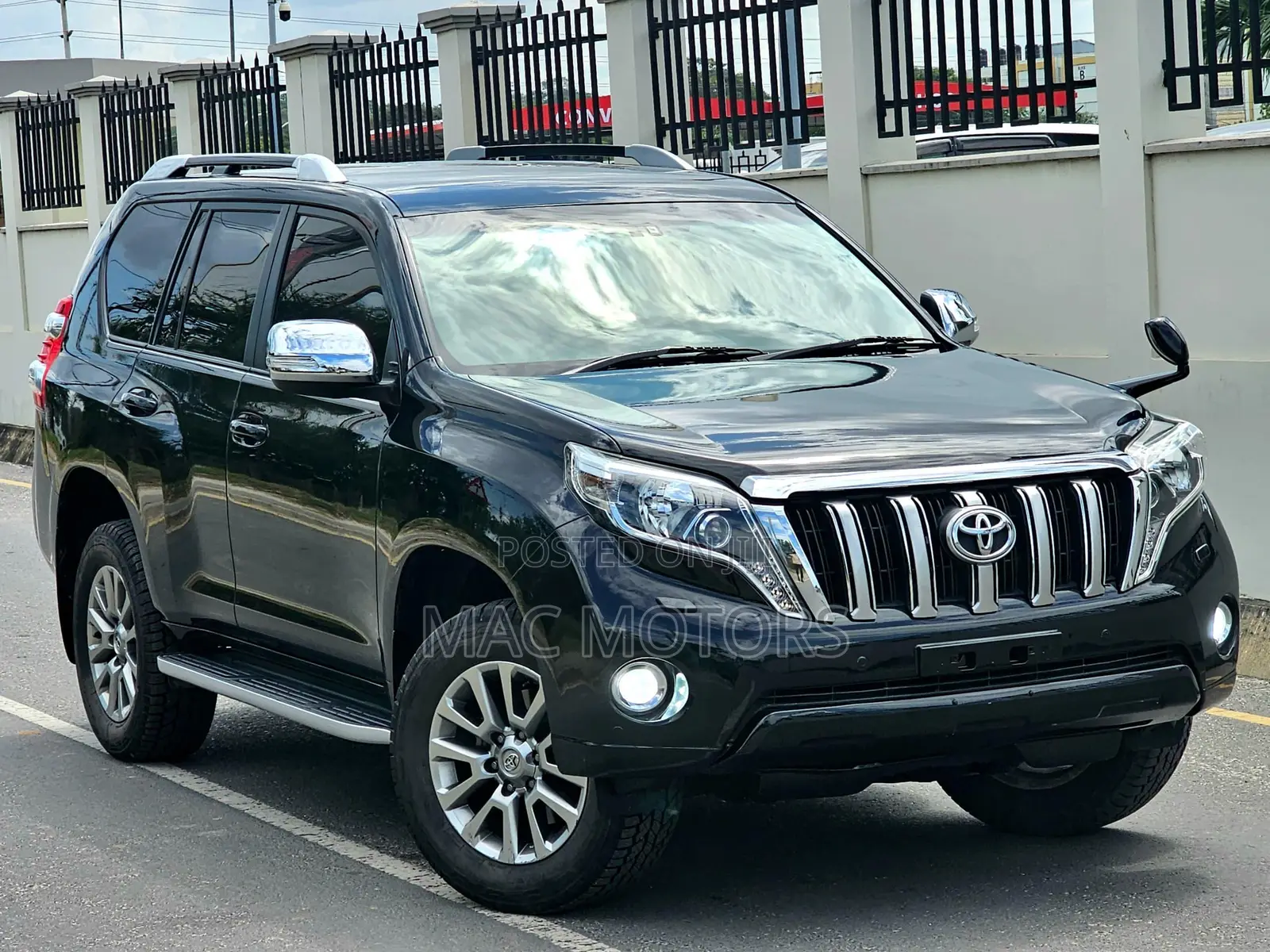 Toyota Land Cruiser Prado 2.7 2017 Black