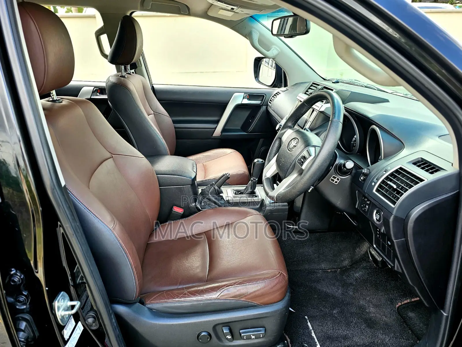Toyota Land Cruiser Prado 2.7 2017 Black