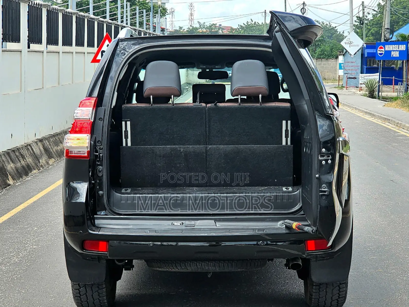 Toyota Land Cruiser Prado 2.7 2017 Black
