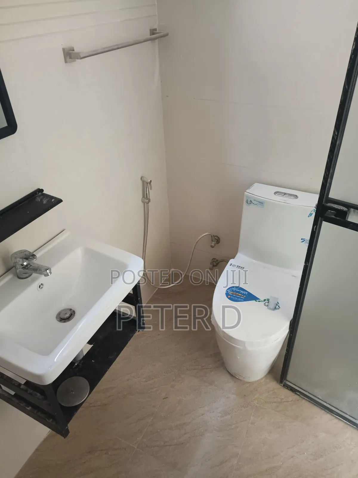 3bdrm Apartment in Kariakoo for rent