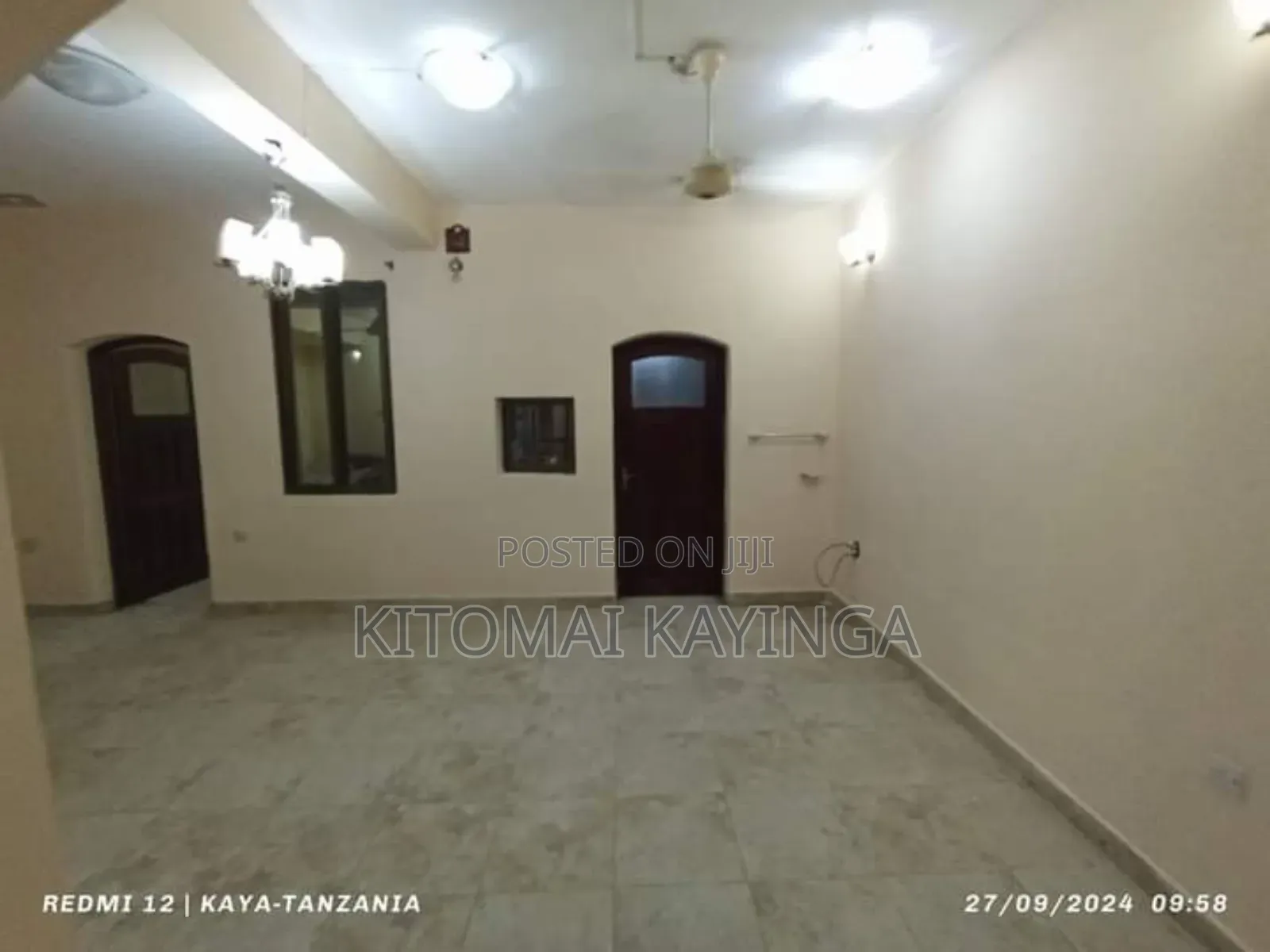 4bdrm Duplex in Upanga West for sale