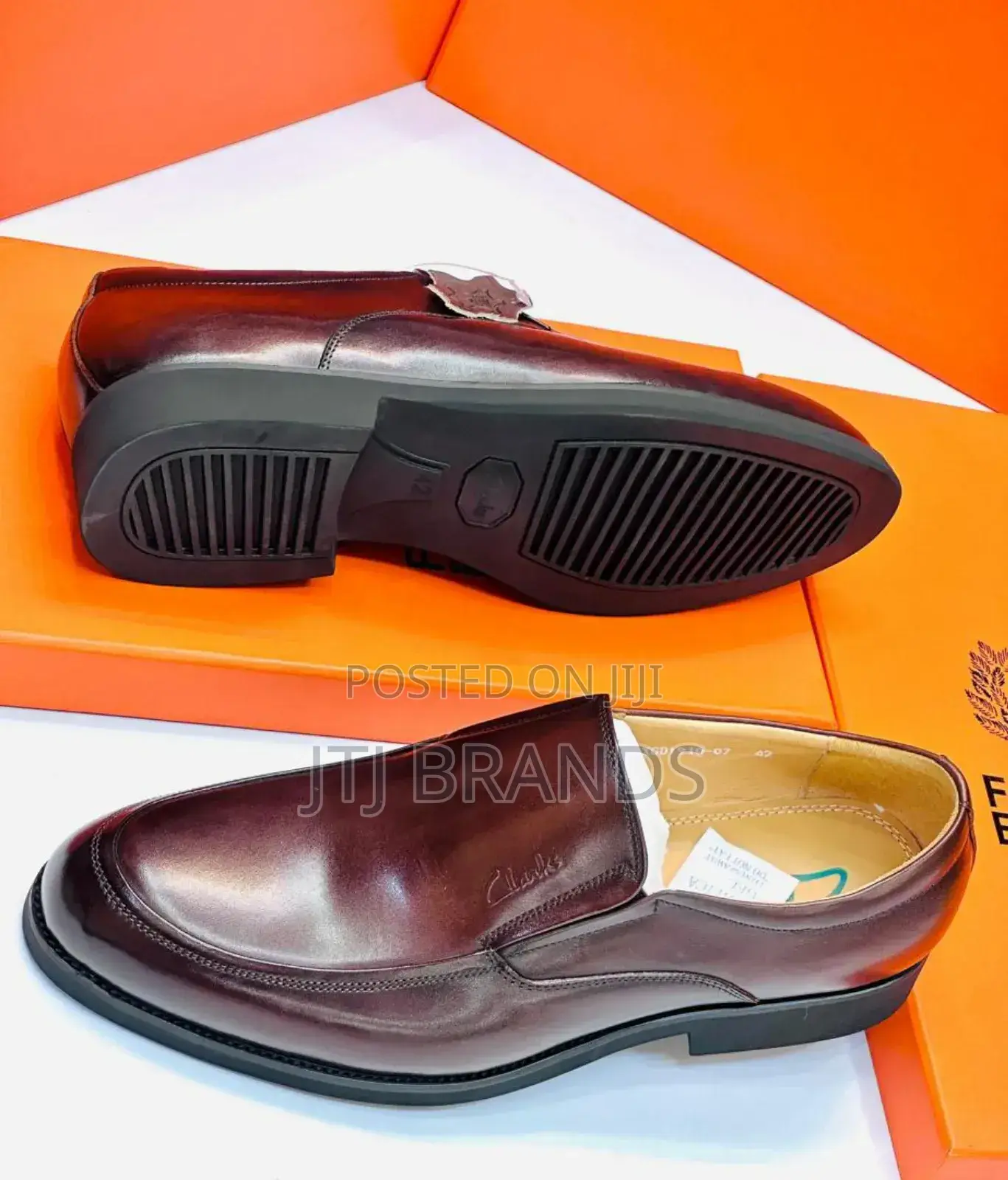 Clarks Za Maana Bei Poa