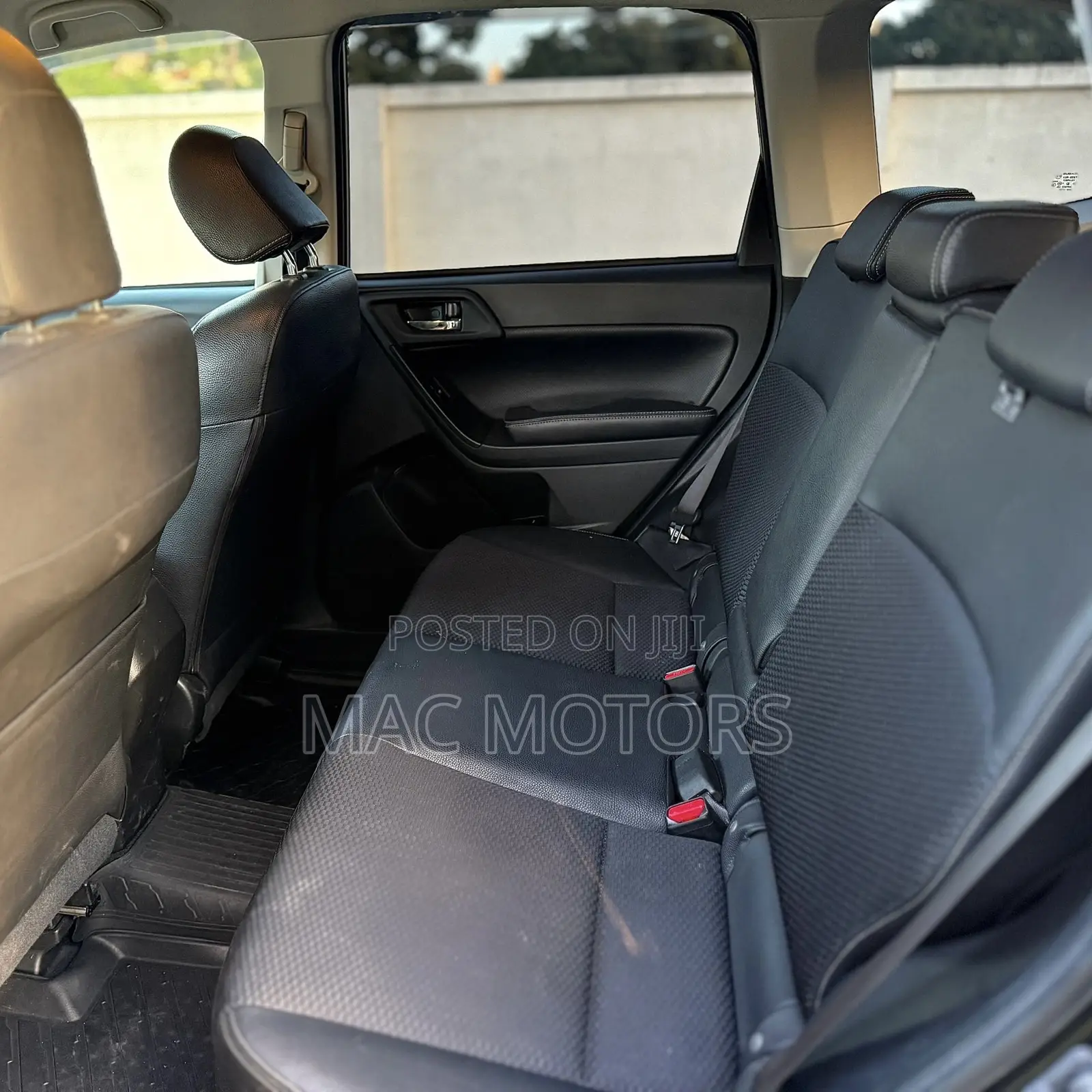Subaru Forester 2.0XT Premium 4dr SUV AWD (2.0L 4cyl Turbo CVT) 2014
