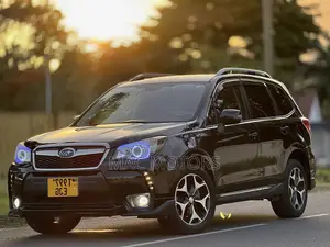 Subaru Forester 2.0XT Premium 4dr SUV AWD (2.0L 4cyl Turbo CVT) 2014