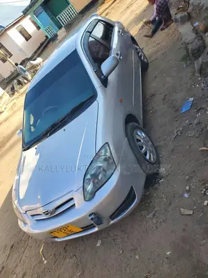 Toyota Corolla RunX 2005 Silver