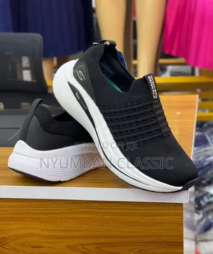 Sketchers Shoes