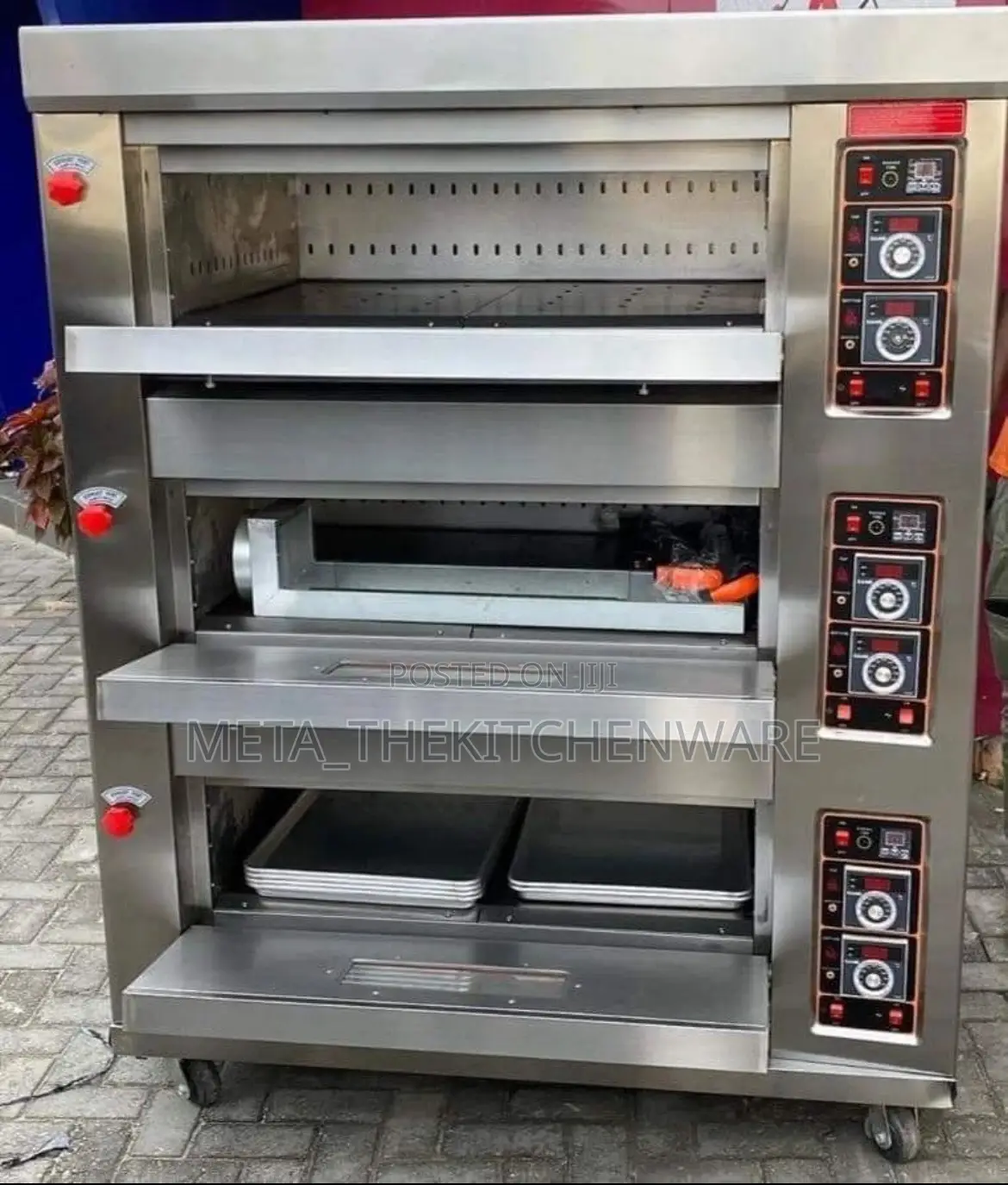 Commercial Gas Oven 3 Decks 6 Trays