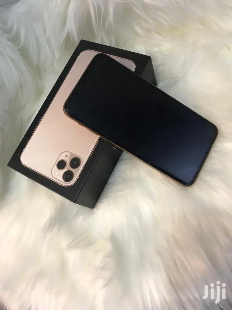 New Apple iPhone 11 Pro Max 64 GB Gold
