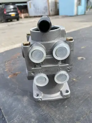 Man Truck Footbrake Valve //Mb4820