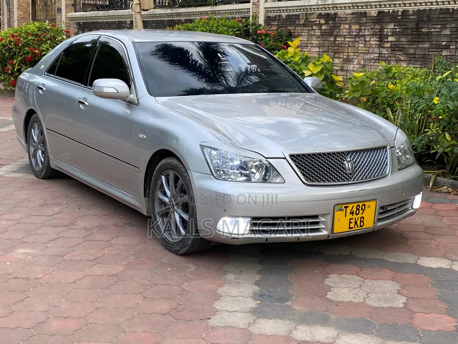 Toyota Crown 2006 Silver