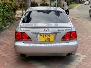 Toyota Crown 2006 Silver