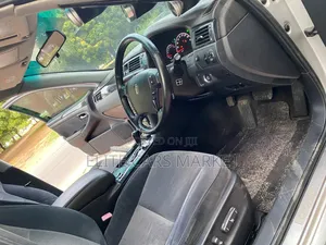 Toyota Crown 2006 Silver