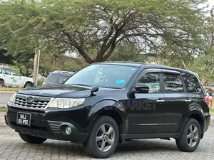 Subaru Forester 2012 Black