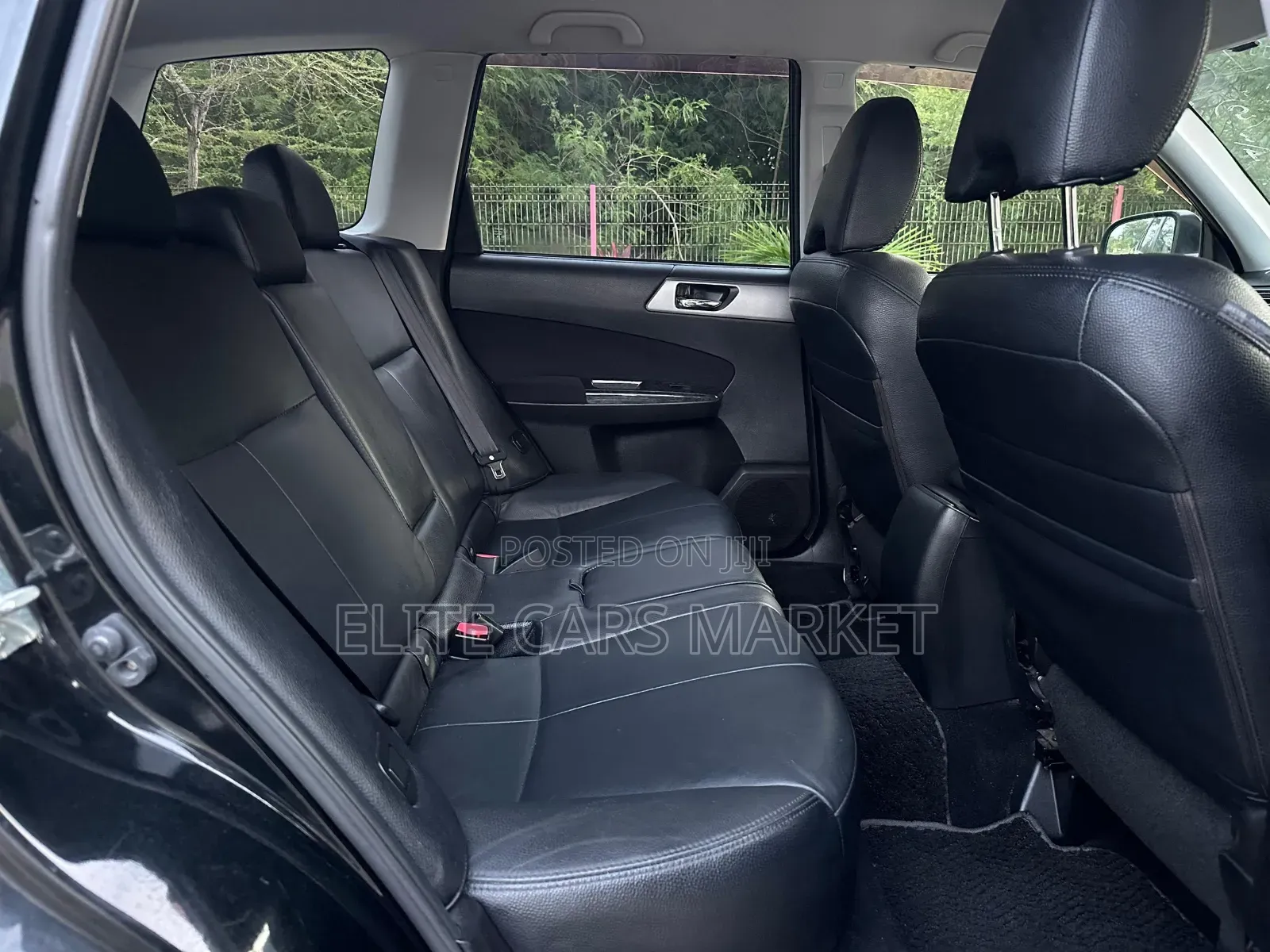 Subaru Forester 2012 Black