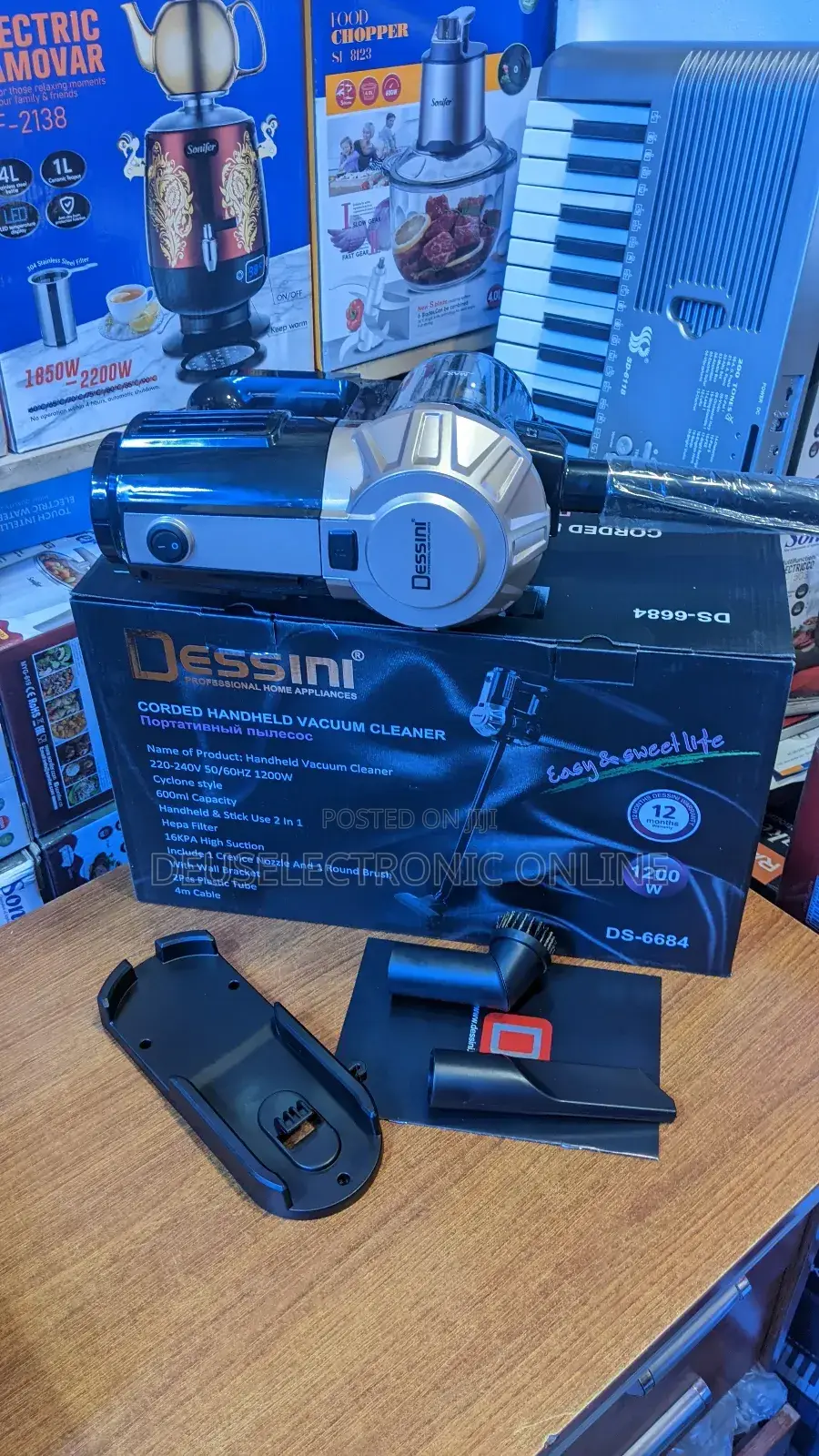 ||Corded Handheld Vacuum Cleaner 600ml