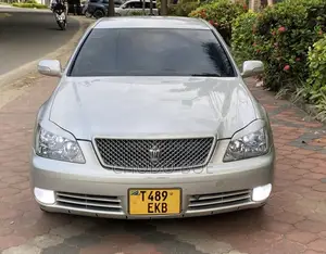 Toyota Crown 2006 Silver